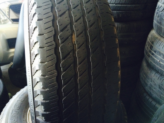 ขายยางใหม่ road stone. HT 225/70/15 ตัวหนังสือขาวชุดละ8500