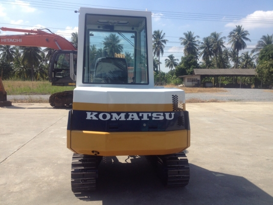 รถขุด แบคโฮล KOMATSU PC20-6 มีหัวเก๋ง นำเข้า มือสองจากญี่ปุ่น