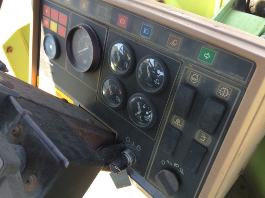 CAT 910F ปี 1996 ใช้งานมา 2595 ชม. ตรงจากญี่ปุ่นครับ ถึงไทยแล้ว