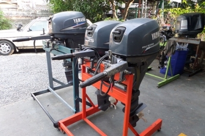 ขาย เครื่องเรือ YAMAHA 25 แรง 4 จังหวะ เครื่องติดง่ายเดินดี สภาพพร้อมใช้ ตอนนี้มี 3 ตัว ราคา 55,000  58,000  65,000