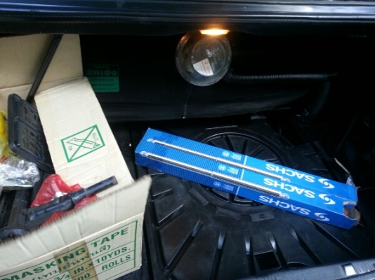 BENZ 300E W124 ปี88 แก๊สหัวฉีด ออโต้ เดิมๆ รถขับดีมาก