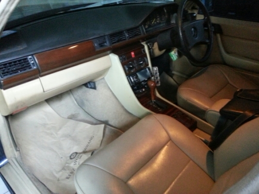 BENZ 300E W124 ปี88 แก๊สหัวฉีด ออโต้ เดิมๆ รถขับดีมาก