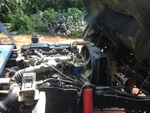 6ล้อดั้มพ์ ISUZU NPR115แรงม้า ห้างแท้ รถสวยมากๆ เครื่องดี คัทซีสวย เก๋ง พื้น ไม่มีผุ เล่มพร้อม 087-2976734