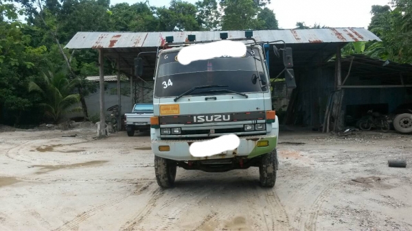 10ล้อดั้มพ์ 2เพลา ISUZU ROCKY 240แรงม้า เปลี่ยนเครื่อง230เทอร์โบว์  รถสภาพพร้อมใช้งาน เครื่องดี คัทซีสวย  ราคาคุยได้ เล่มพร้อม.. 087-2976734