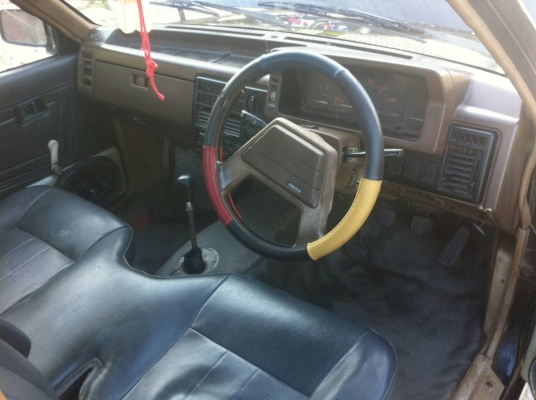 ขายถูกด่วน MAZDA, B2200 เครื่องโตโยต้า เกียร์ธรรมดา