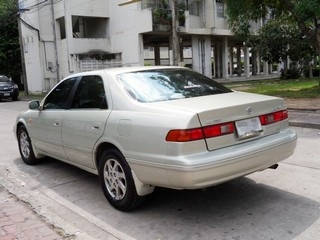 TOYOTA CAMRY 2.0 SEG  AUTOปี 1999 พร้อมติดแก๊ส LPG ขายถูก จัดไฟแนนซ์ได้ T.086-527-9533
