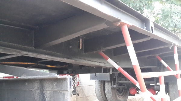 ขายหางพ่วงสามมิตรพื้นเรียบ 250000 ยาว 6.20 ราคาต่อรองได้