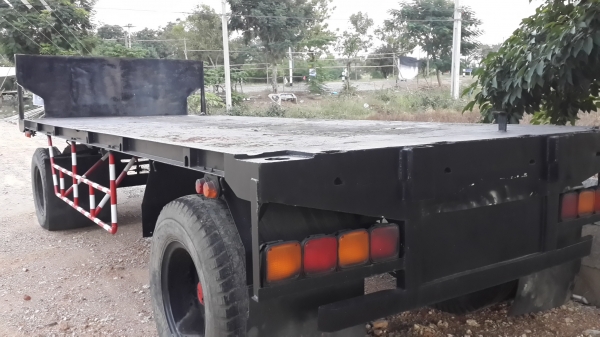 ขายหางพ่วงสามมิตรพื้นเรียบ 250000 ยาว 6.20 ราคาต่อรองได้