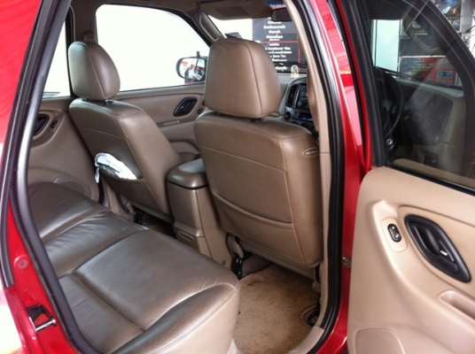 FORD ESCAPE 3.0 V6 XLT ปี 2003 พร้อมติดแก๊ส LPG ระบบหัวฉีด พร้อมใช้ T.089-813-9970 คุณเจนธรรม FORD ESCAPE 3.0 V6 XLT ปี 2003 พร้อมติดแก๊ส LPG ระบบหัวฉีด พร้อมใช้ T.089-813-9970 คุณเจนธรรม