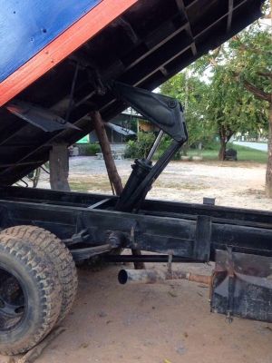 ขายรถอีแต๋นดัมพ์เกษตร ขนาด 4 ตัน เครื่อง 85 แรง สโลกลาง แชสซีหน้า 6  F หลัง