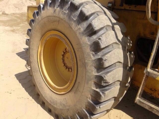 ขายรถตัก KOMATSU WA300-1 สภาพเดิมๆ ตามรุ่น เอกสารสัญญาซื้อขายตามกฎหมาย