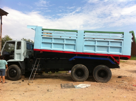 สิบล้อISUZU