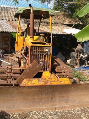 รถแทร็กเตอร์D2