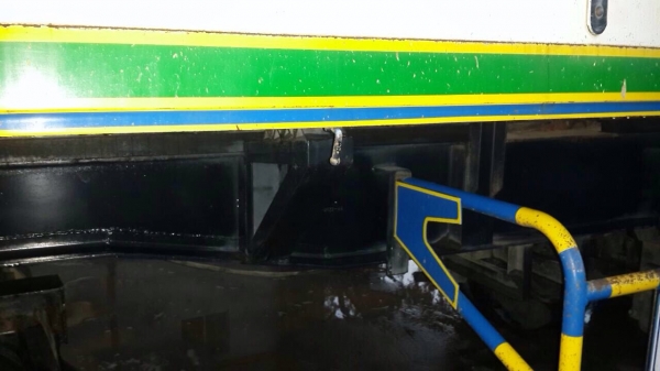 ขายลูกพ่วงกระบะมิเนียมอู่ปัญญา 3 เพลา ยาว 6.80 เมตร รถสวยพร้อมใช้งาน