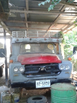 isuzu 10ล้อ หน้ายาว