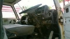 ขายด่วนรถสิบ2เพลาล้อบรรทุกนํ้าปุย15000ลิตรเครือง175แรงม้า