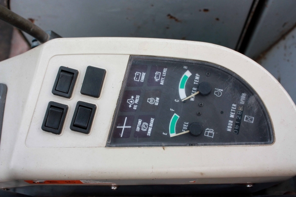 ขายรถแม็คโคร IHI รุ่น 35j สวยมาก บูมยาวพิเศษ มี VDO ทดลองขับ ไม่เคยผ่านการใช้งานในไทย ติดต่อ 086-775-7900, 086-324-1992 ขายรถแม็คโคร IHI รุ่น 35j สวยมาก บูมยาวพิเศษ มี VDO ทดลองขับ ไม่เคยผ่านการใช้งานในไทย ติดต่อ 086-775-7900, 086-324-1992