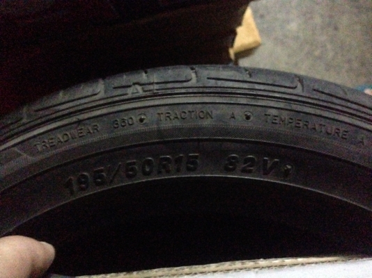 ขายยาง FALKEN 195/50/15 ปี3012 ครัช