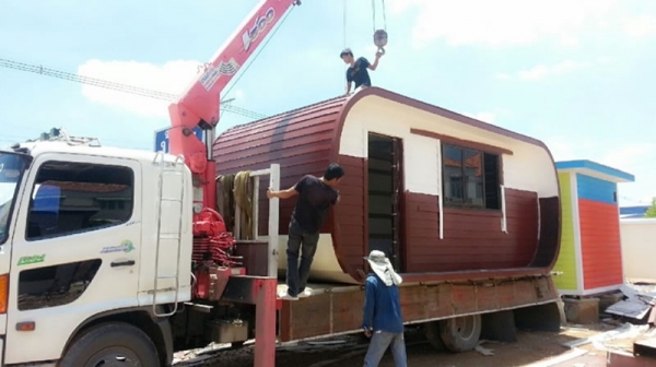 มหานคร เครน ทรานสปอร์ต ให้เช่ารถเครน รถบรรทุกติดเครน(รถเฮี๊ยบ) ในราคาที่ถูกและเป็นกันเอง ยินดีให้บริการงานทั่วประเทศ  รายวัน &ndash; รายเดือน