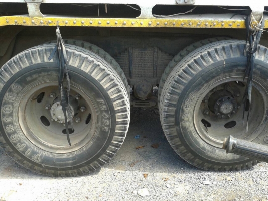 ขายรถสวย HINO F17 ดั้ม 2 เพลา คัสซีสวยจัด วางเครื่อง HO7C 180 แรงม้า เกียร์ HO เพาวเวอร์ เบรคลมดัน แอร์เย็น ยางใหม่ทั้ง 10 เส้น ทะเบียนพร้อมโอนครับ