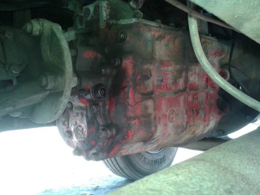 ขายรถสวย HINO F17 ดั้ม 2 เพลา คัสซีสวยจัด วางเครื่อง HO7C 180 แรงม้า เกียร์ HO เพาวเวอร์ เบรคลมดัน แอร์เย็น ยางใหม่ทั้ง 10 เส้น ทะเบียนพร้อมโอนครับ