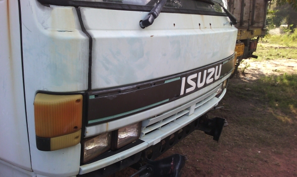 ขายด่วนรถ6ล้อFSRเครือง195แรงรถบรรทุกนํ้าบรรจุ6000ลิตร ขายด่วนรถ6ล้อFSRเครือง195แรงรถบรรทุกนํ้าบรรจุ6000ลิตร