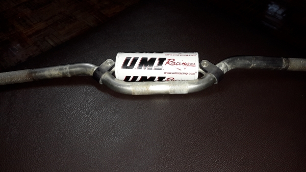 ปลอกกันกระแทกu.m.iใส่แฮนแต่ง