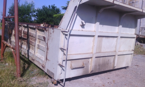 กระบะ 10 ล้อ ดัมพ์ ยาว 6 เมตร อุปกรณ์ครบชุด