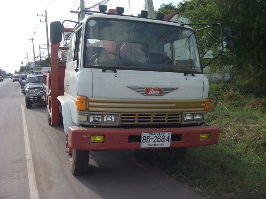 ขาย 6 ล้อติดเฮี๊ยบ 5 ตัน กระบะยาว 6 เมตร เครื่อง HINO 168 แรง
