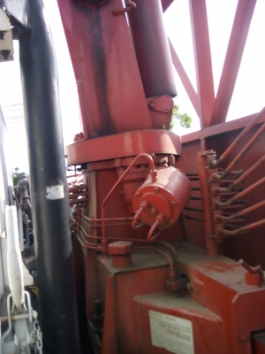 ขาย 6 ล้อติดเฮี๊ยบ 5 ตัน กระบะยาว 6 เมตร เครื่อง HINO 168 แรง