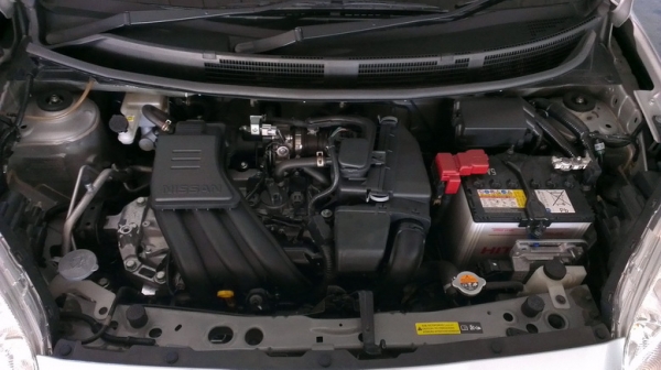 ปี2013รุ่น1.2ELป้ายแดง99.99 ไมล์20,900km มือเดียวครับ