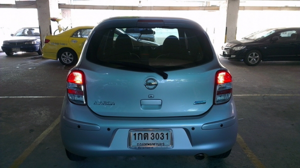 ปี2013รุ่น1.2ELป้ายแดง99.99 ไมล์20,900km มือเดียวครับ