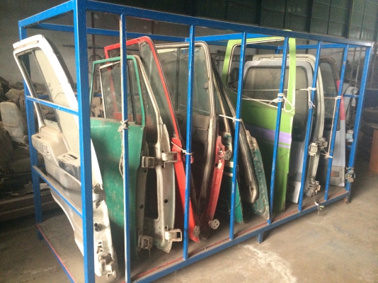 แสงฟ้าเต้นรถ///จำหน่ายประตูนอกทุกรุ่น ราคาพิเศษ