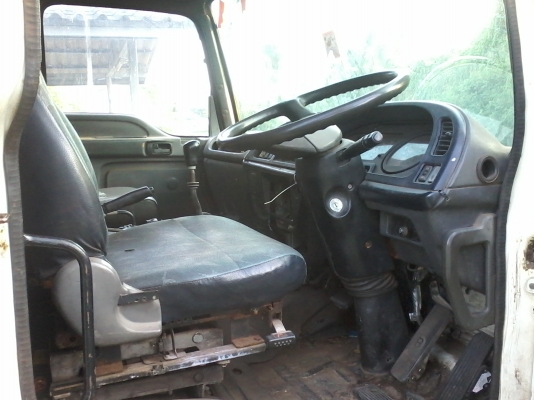 ขายด่วนครับ  หัวลาก ISUZU DECA270 ปี46 EURO 2 เครื่อง เชียงไฮดีเซล 280 TERBOรถพร้อมใช้งานทุกคัน ครับ ยังมีพอให้จองได้อยู่ครับ