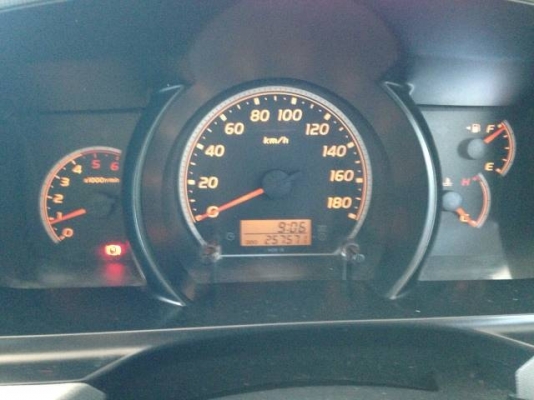 รถตู้แต่ง VIP ปี11 สภาพสวย รถตู้แต่ง VIP ปี11 สภาพสวย