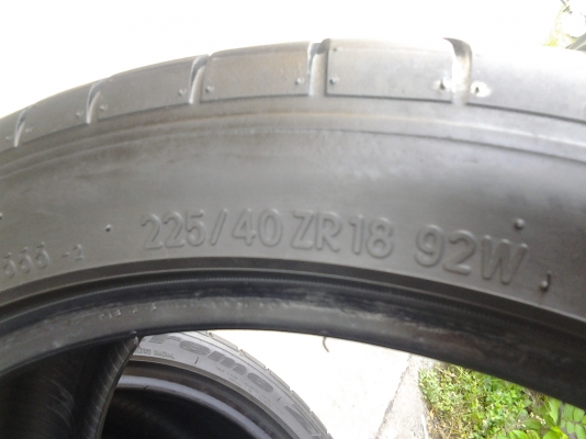 NITTO NT555 225/40/18 สภาพนางฟ้า