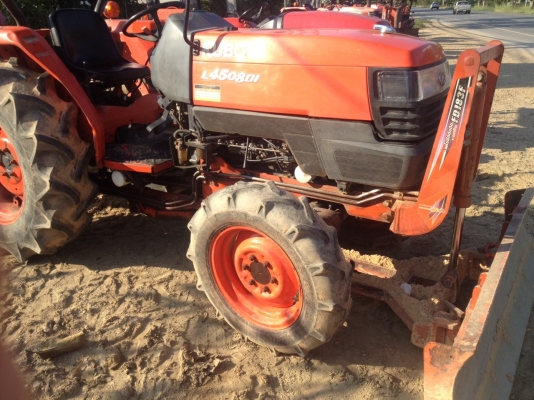 ขาย L4508Di สภาพดีเดิมๆพร้อมอุปกรณ์ดันหน้า ผานพรวน และโรตารี่