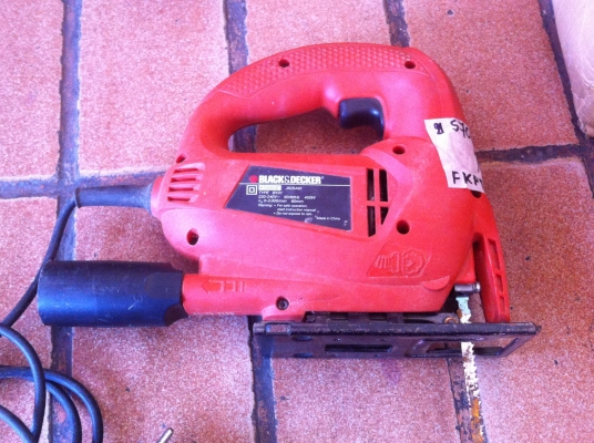 เลื่อยจิ๊กซอ black&decker ขนาด 450 W. มือสองพร้อมใช้สภาพสวย เลื่อยจิ๊กซอ black&decker ขนาด 450 W. มือสองพร้อมใช้สภาพสวย