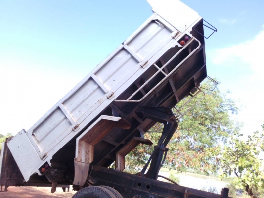 ขายรถดั๊มพ์ HENO 175 แรงม้า 5 สูบ สภาพเยี่ยม