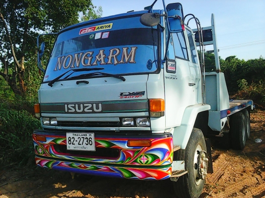 ขายกันชนรถบรรทุกคับ ราคาเบาๆๆ มาก่อนได้ก่อนคับ