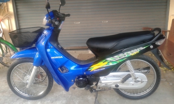 ขายเวฟ100ปี47เดิมๆ-13,500บาท