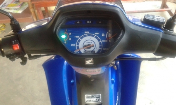 ขายเวฟ100ปี47เดิมๆ-13,500บาท