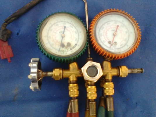 เกวัดถังน้ำยาแอร์