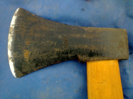 ขวานเก่า