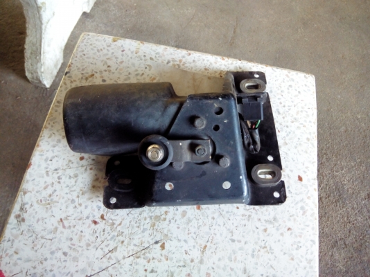 ขายมอเตอร์ปัดน้ำฝน BMW E30 ขาย900