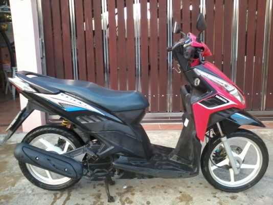 ขายClick i 110 หัวฉีด ปี52 ล้อแม็ก สภาพดีเครื่องเดิมๆ