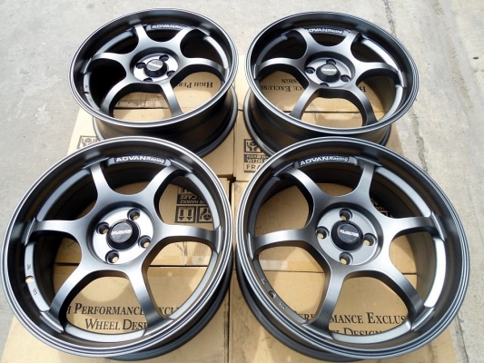 ขายล้อแม็กสวยๆโหด ขอบ 17 ลาย Advan ลาย RG-D สี gunmetal