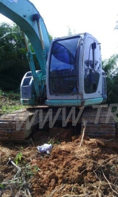 แบคโฮ KOBELCO 135 SR 18,000 ชั่วโมง แบคโฮ KOBELCO 135 SR 18,000 ชั่วโมง