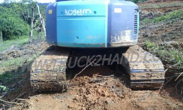 แบคโฮ KOBELCO 135 SR 18,000 ชั่วโมง แบคโฮ KOBELCO 135 SR 18,000 ชั่วโมง