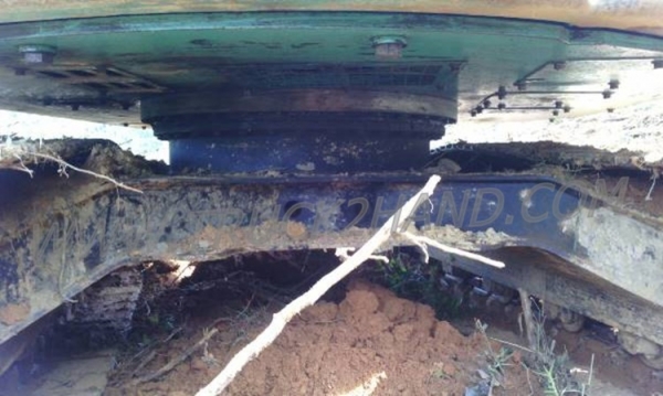 แบคโฮ KOBELCO 135 SR 18,000 ชั่วโมง แบคโฮ KOBELCO 135 SR 18,000 ชั่วโมง